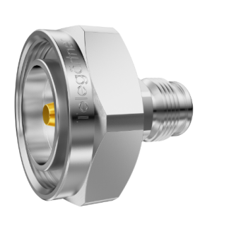 Adattatore coassiale Telegartner, da 7/16 Maschio a 2.2-5 Femmina, 50Ω